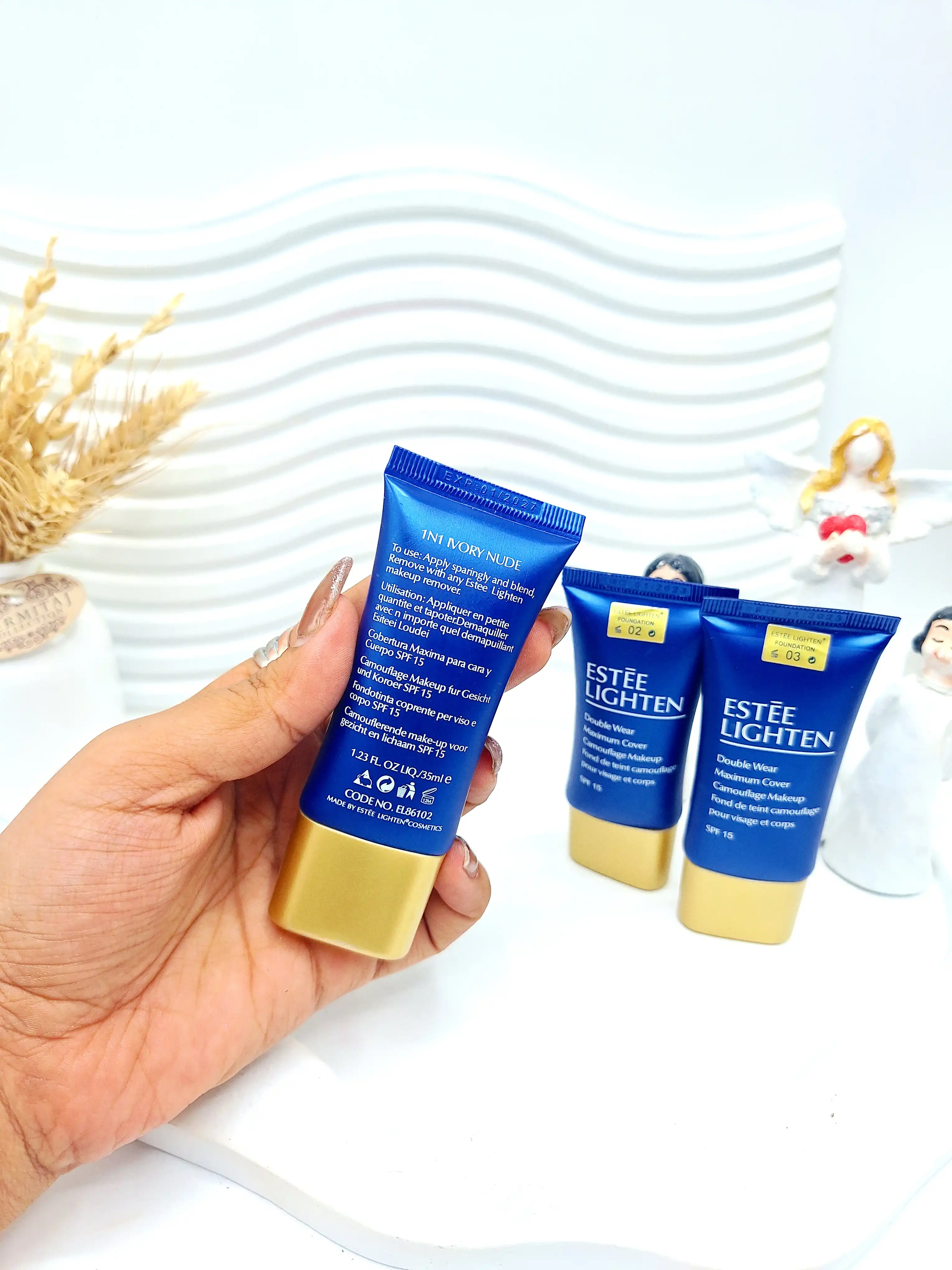 کرم پودر تیوپی با پوشانندگی بالا و SPF15 استی لایتن حجم 35 میل